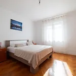 With Parking Space Bibinje, Zadar - 24712 Апартаменты Бибинье