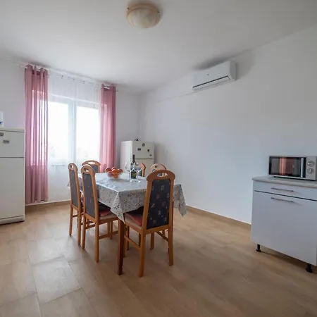 With Parking Space Bibinje, Zadar - 24712 Апартаменты Бибинье