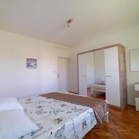With Parking Space Bibinje, Zadar - 24712 Апартаменты *