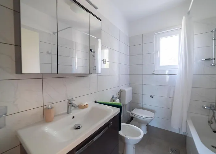 With Parking Space Bibinje, Zadar - 24712 Apartmán Bibinje